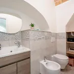 Apartment Petit Maison Martini ' *