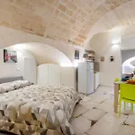 Petit Maison Martini '